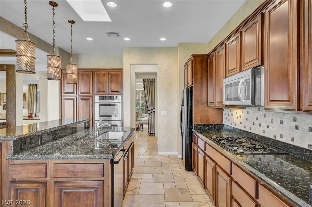 10266 Romantico Drive Las Vegas, NV 89135
