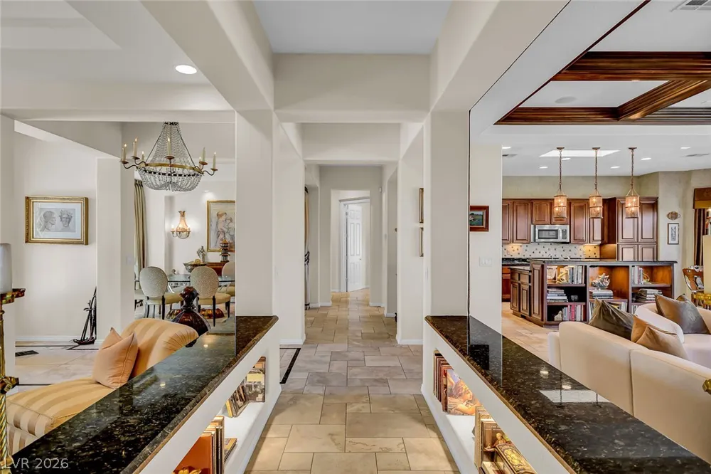 10266 Romantico Drive Las Vegas, NV 89135