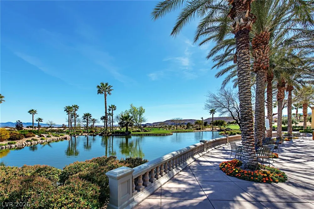 10266 Romantico Drive Las Vegas, NV 89135
