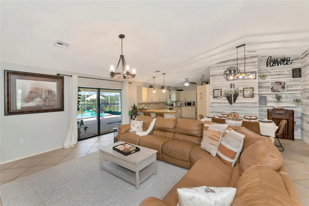 710 MYAKKA RD Sarasota, FL 34240
