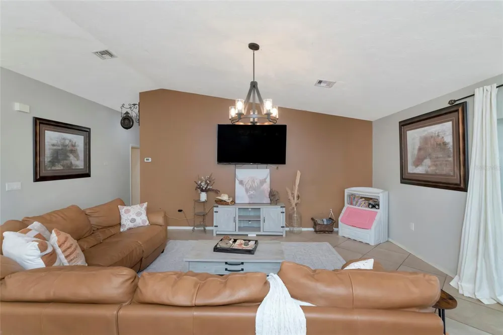710 MYAKKA RD Sarasota, FL 34240
