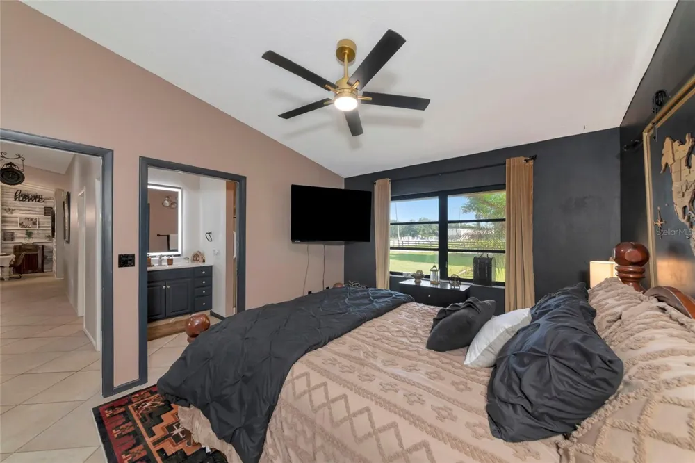710 MYAKKA RD Sarasota, FL 34240