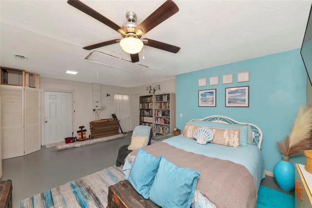 710 MYAKKA RD Sarasota, FL 34240