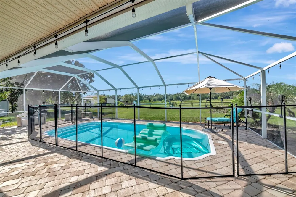 710 MYAKKA RD Sarasota, FL 34240