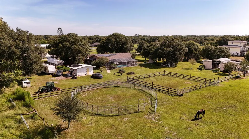 710 MYAKKA RD Sarasota, FL 34240