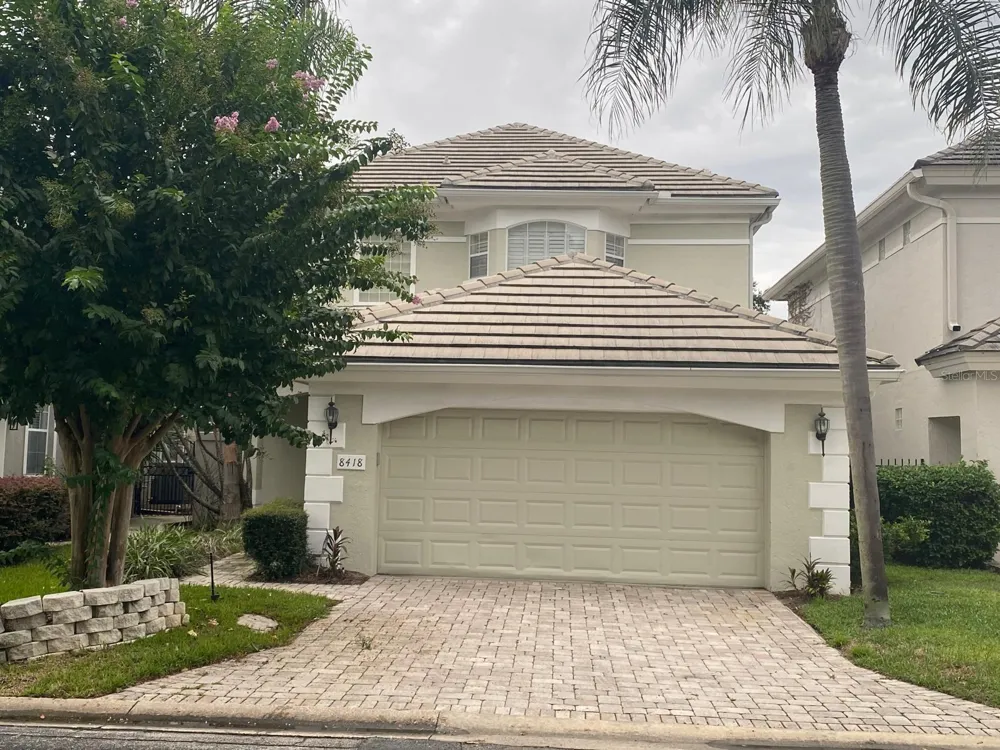 8418 FOXWORTH CIRCLE #42 Orlando, FL 32819