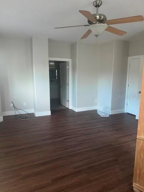 8418 FOXWORTH CIRCLE #42 Orlando, FL 32819