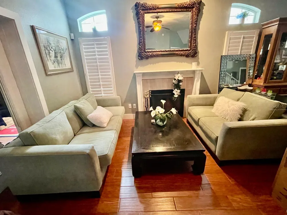 8418 FOXWORTH CIRCLE #42 Orlando, FL 32819
