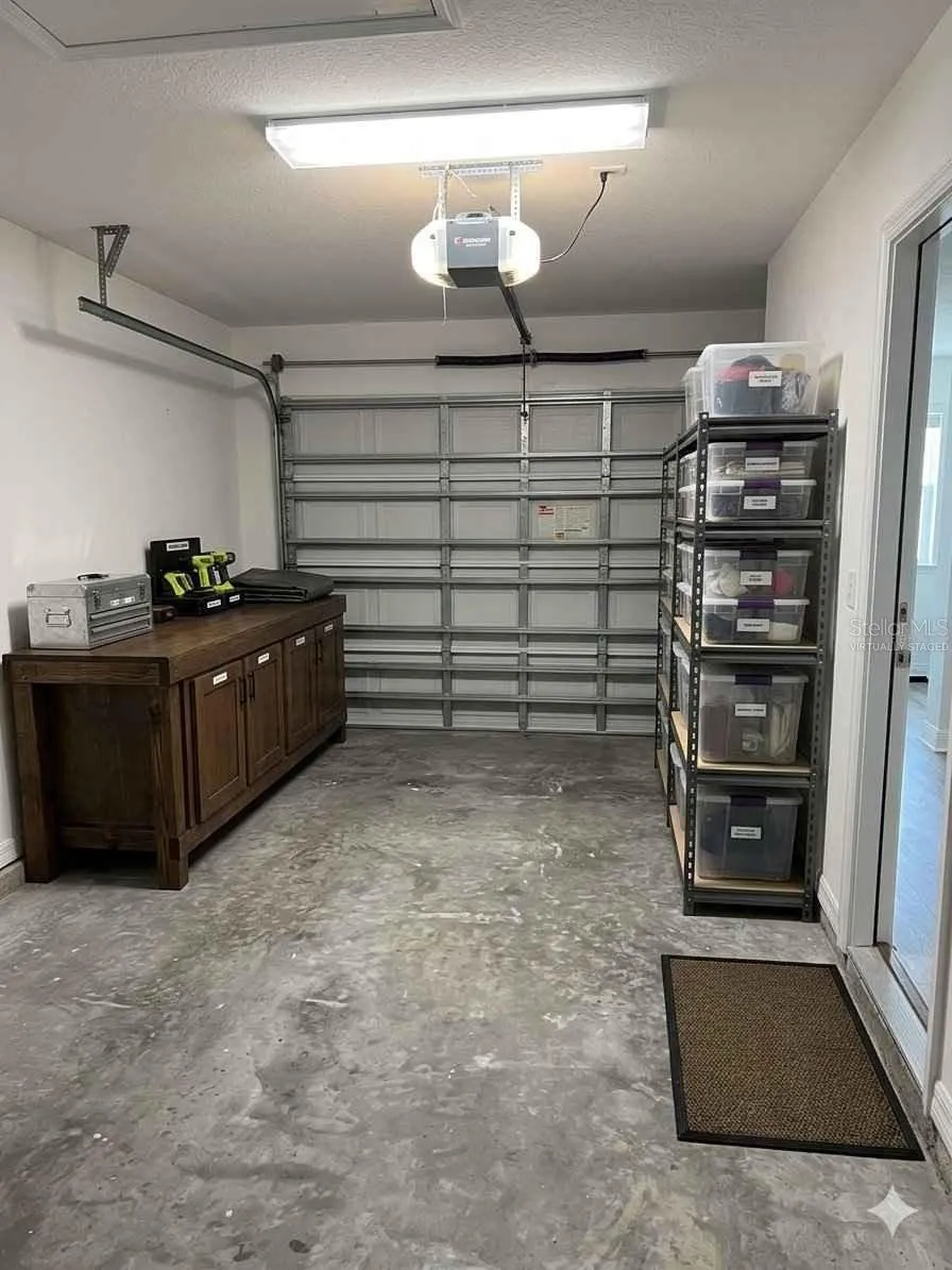 8418 FOXWORTH CIRCLE #42 Orlando, FL 32819