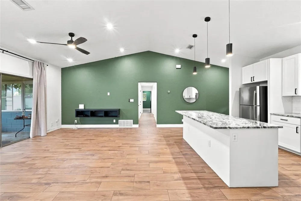 8502 OAK BLUFF DRIVE Orlando, FL 32827