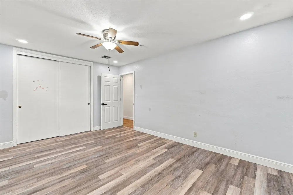 8502 OAK BLUFF DRIVE Orlando, FL 32827