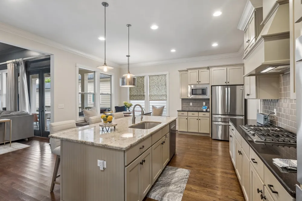 96 Poplar St Franklin, TN 37064