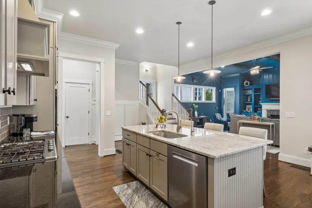 96 Poplar St Franklin, TN 37064