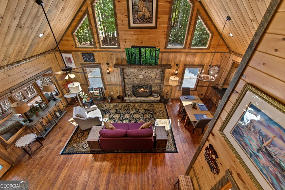 60 OASIS DR Blue Ridge, GA 30513