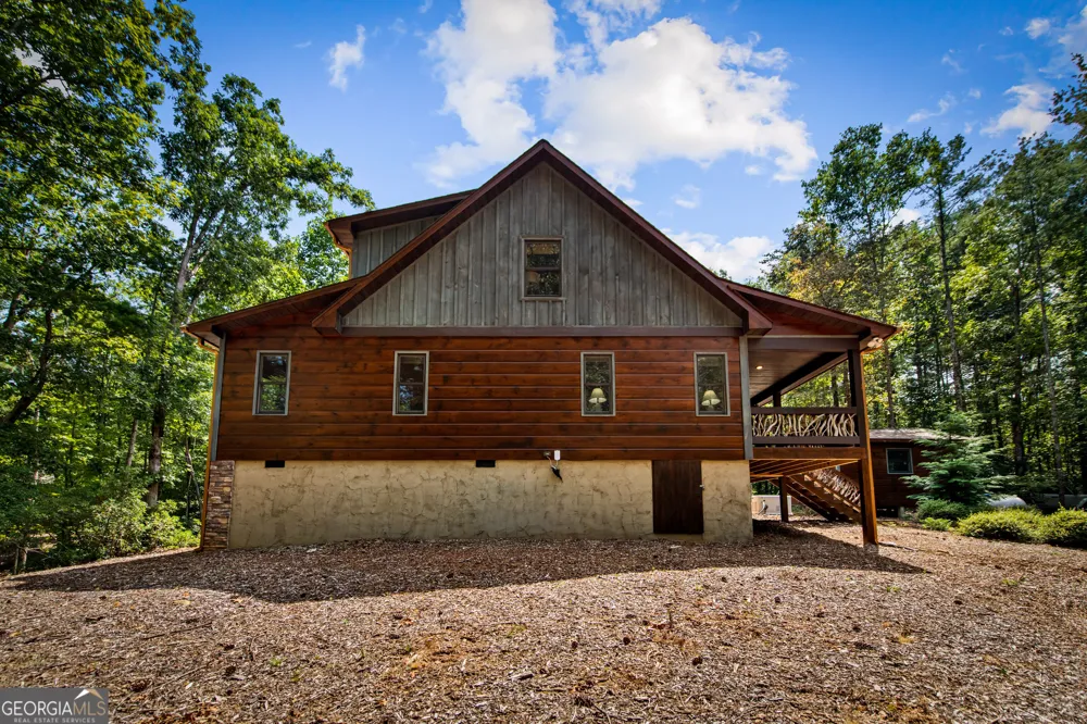 60 OASIS DR Blue Ridge, GA 30513