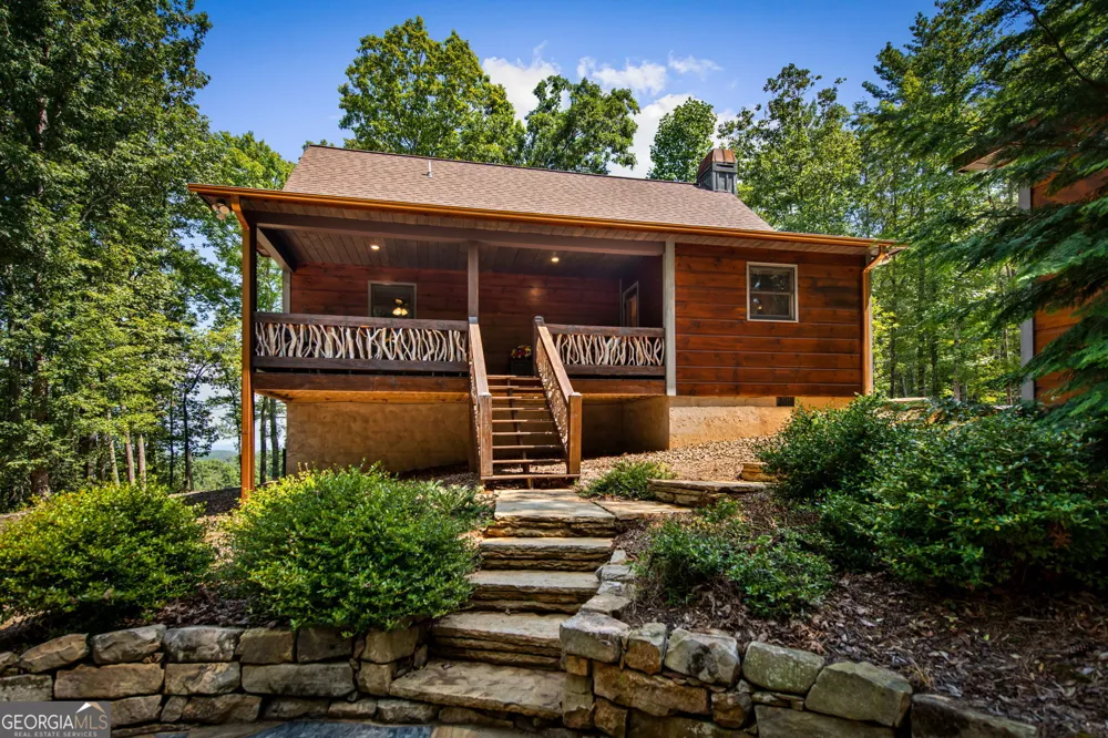 60 OASIS DR Blue Ridge, GA 30513