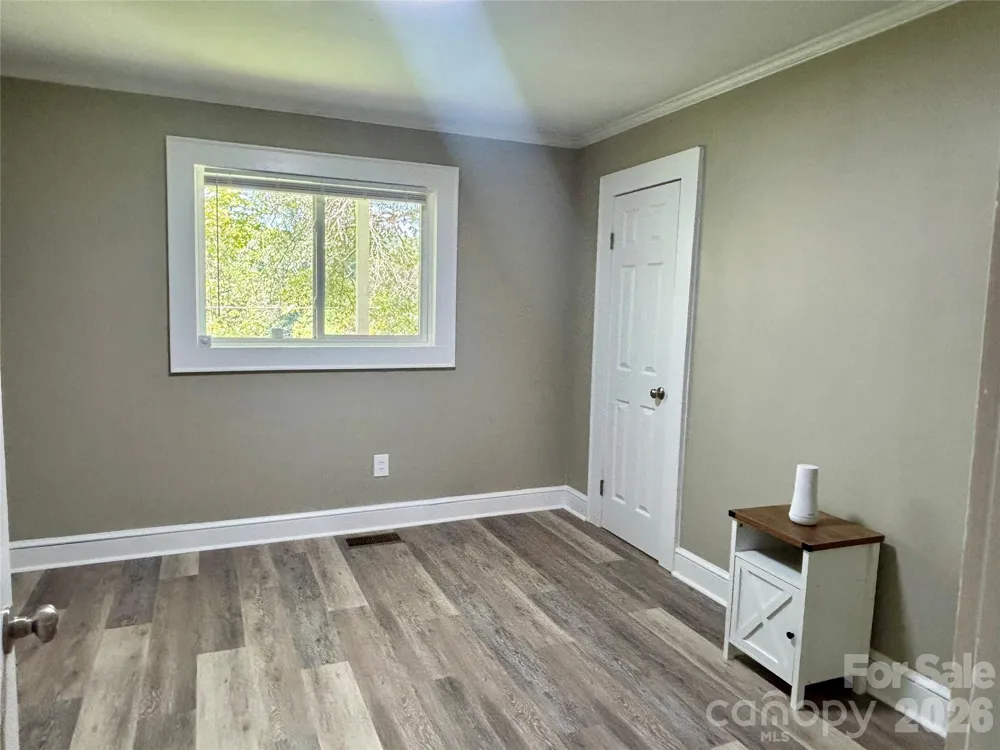 6622 Mountain Grove Road Hickory, NC 28602
