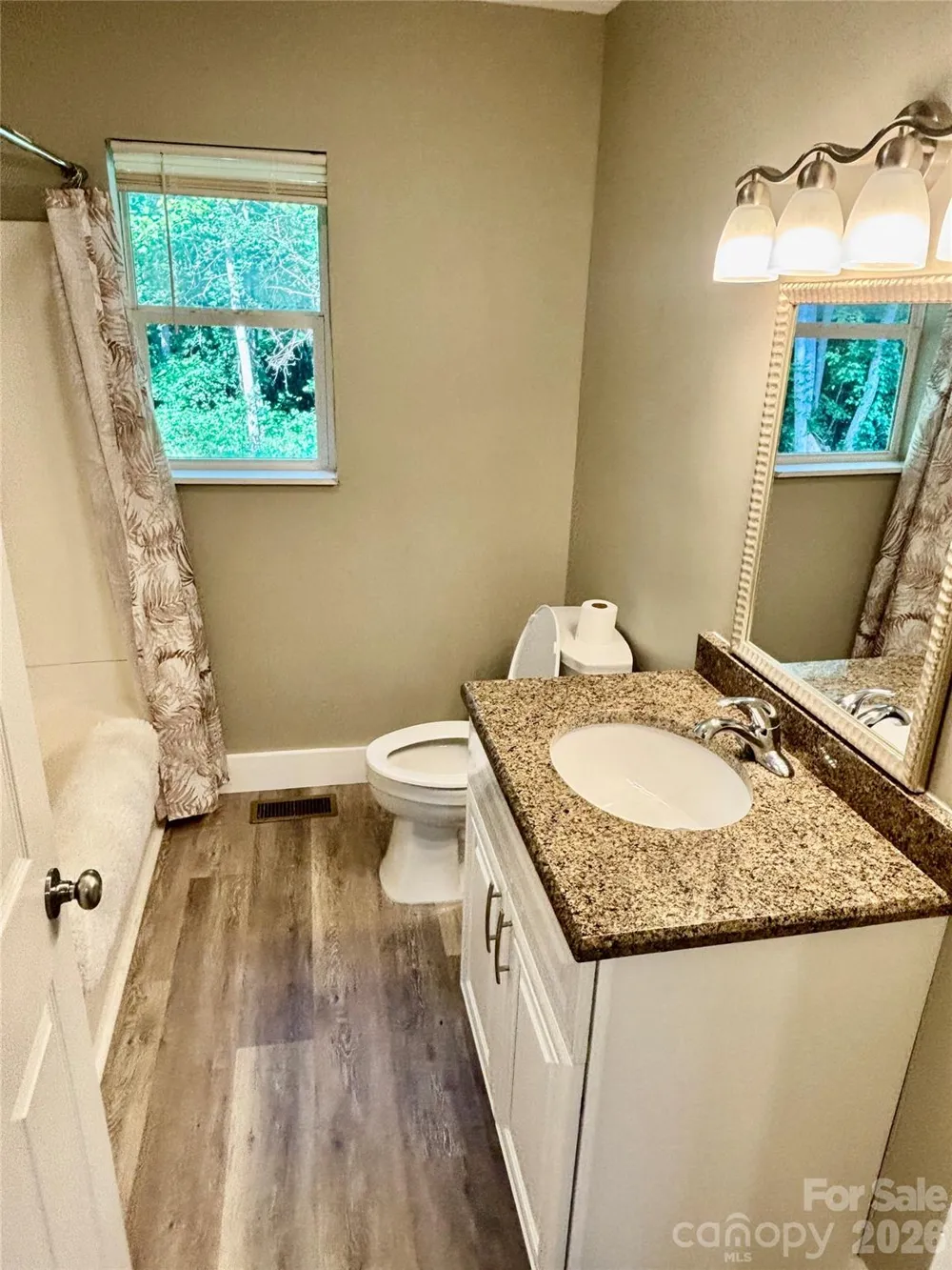 6622 Mountain Grove Road Hickory, NC 28602