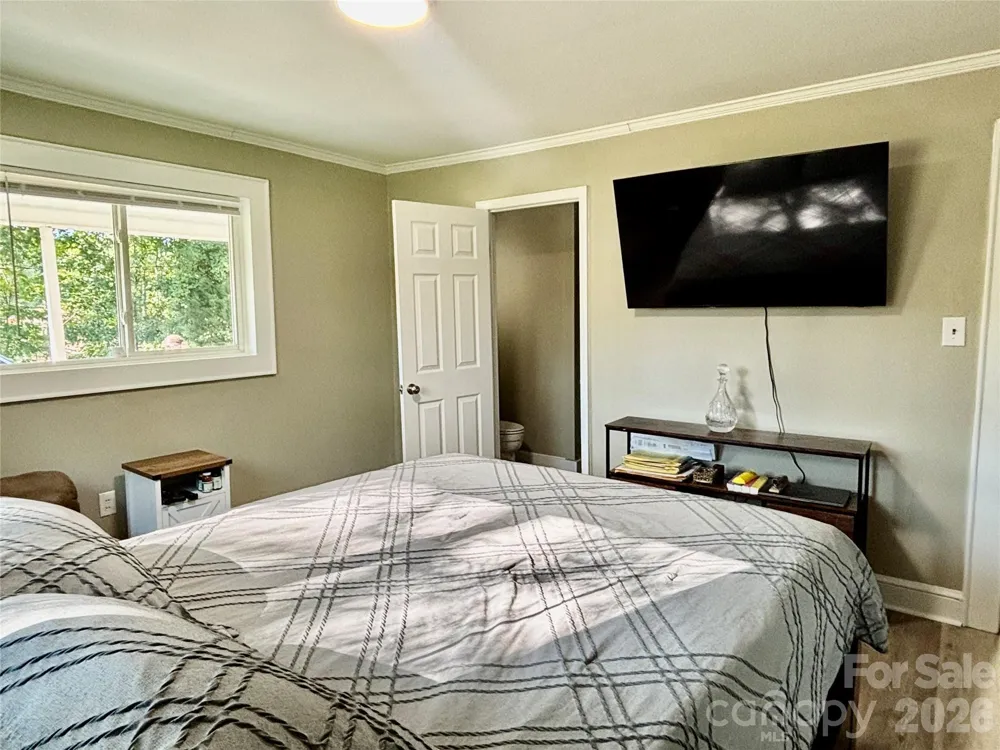 6622 Mountain Grove Road Hickory, NC 28602
