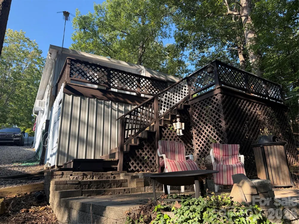 131 Pier Avenue New London, NC 28127