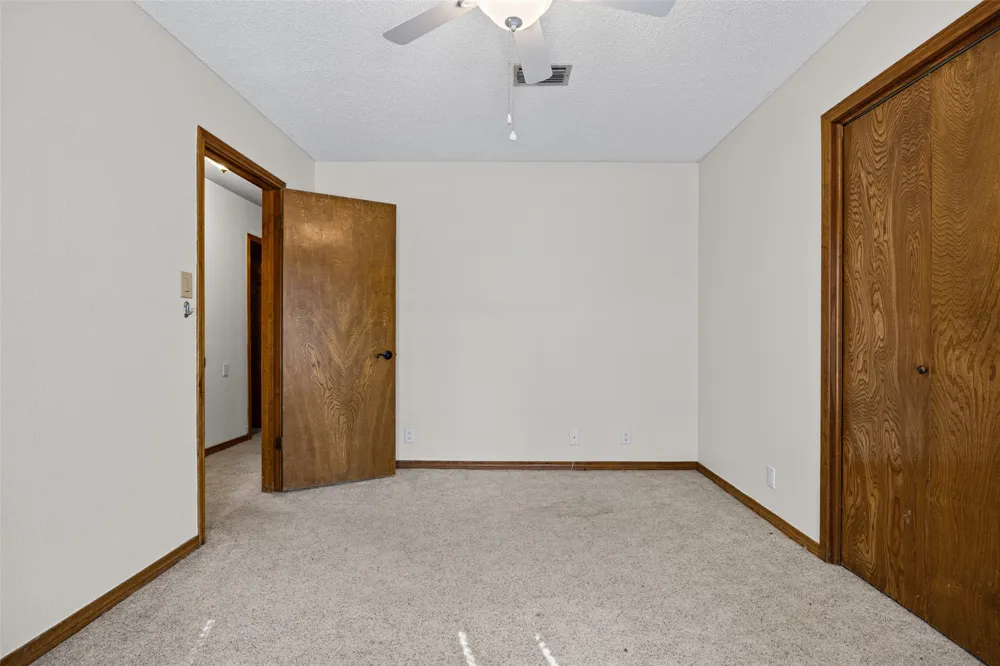 11006 Brodie Lane Austin, TX 78748
