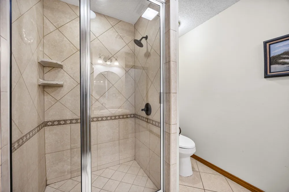 11006 Brodie Lane Austin, TX 78748