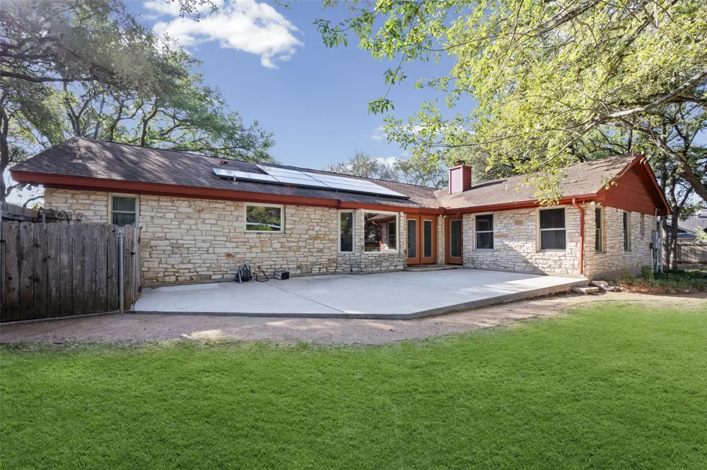 11006 Brodie Lane Austin, TX 78748