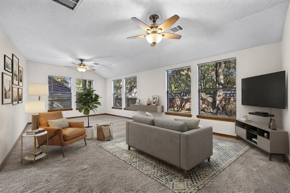 11006 Brodie Lane Austin, TX 78748