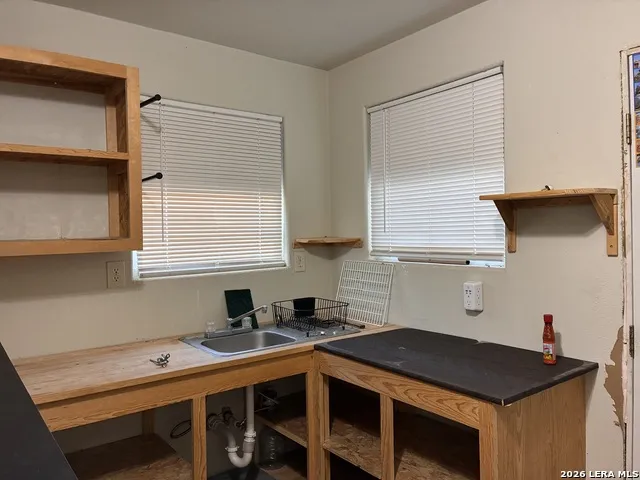 11531 Us Highway 277 Eagle Pass, TX 78852