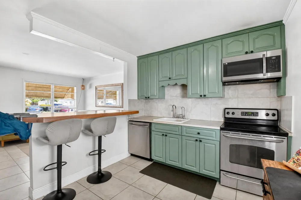 3017 BUCKLEY AVENUE Lake Worth, FL 33461