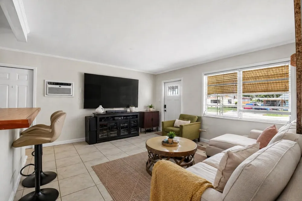 3017 BUCKLEY AVENUE Lake Worth, FL 33461