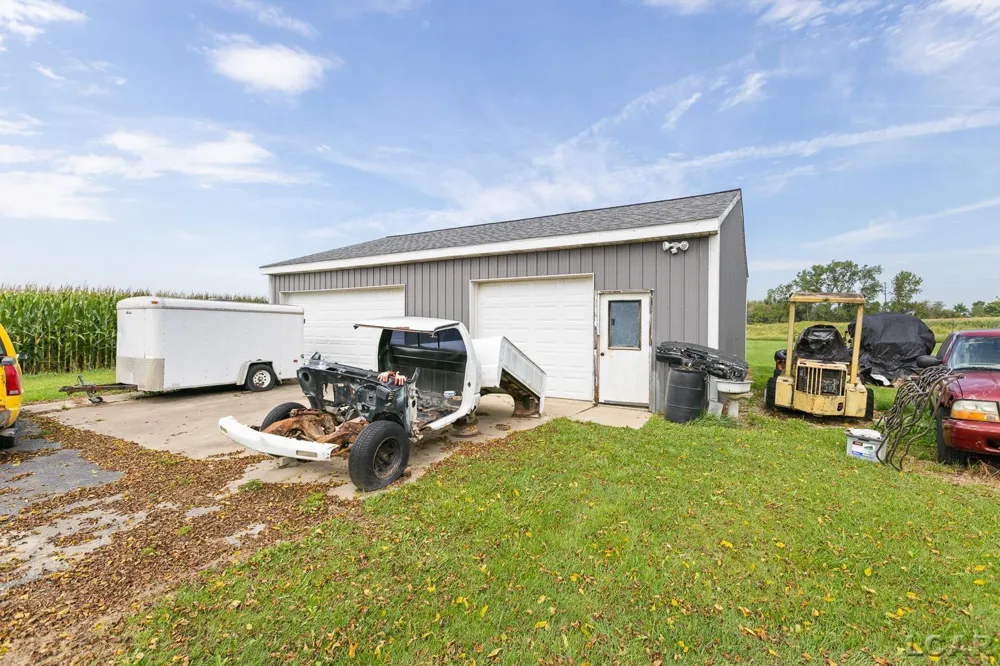 19920 Libstaff Road Dundee Township, MI 48131