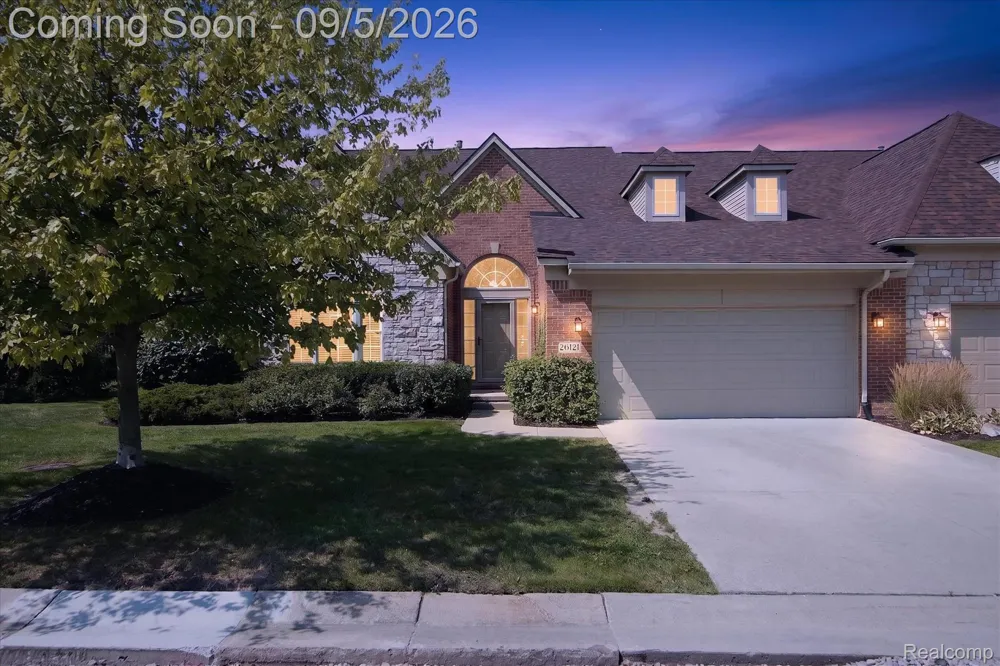 26121 Valhalla Drive Farmington Hills City, MI 48331