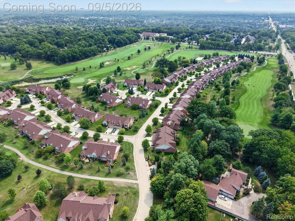 26121 Valhalla Drive Farmington Hills City, MI 48331
