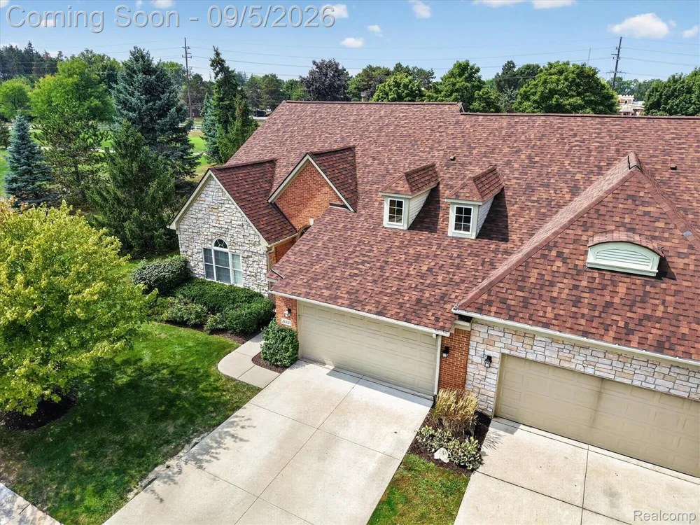 26121 Valhalla Drive Farmington Hills City, MI 48331
