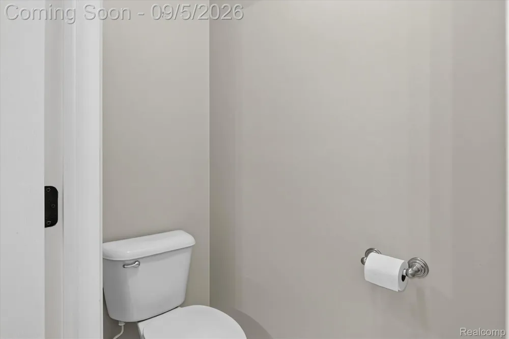 26121 Valhalla Drive Farmington Hills City, MI 48331