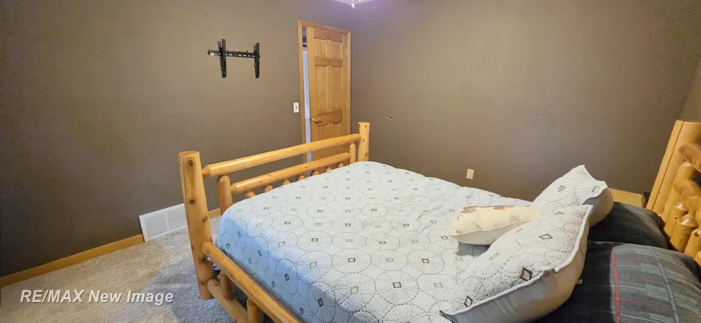 247 Sparling Street Thomas Township, MI 48609