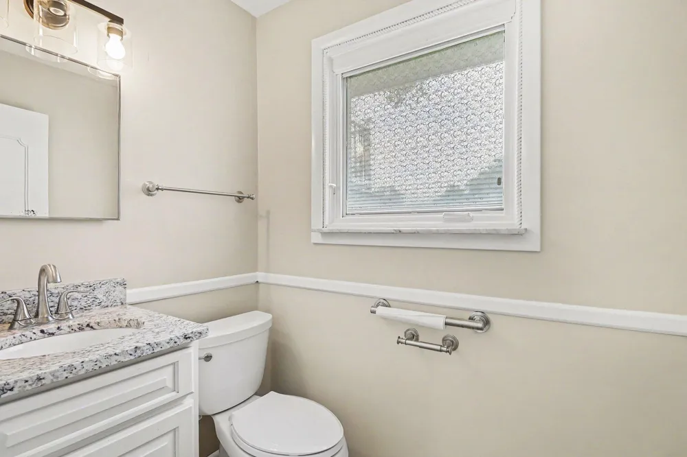 7436 Oak Bay Drive White Lake Charter Township, MI 48383