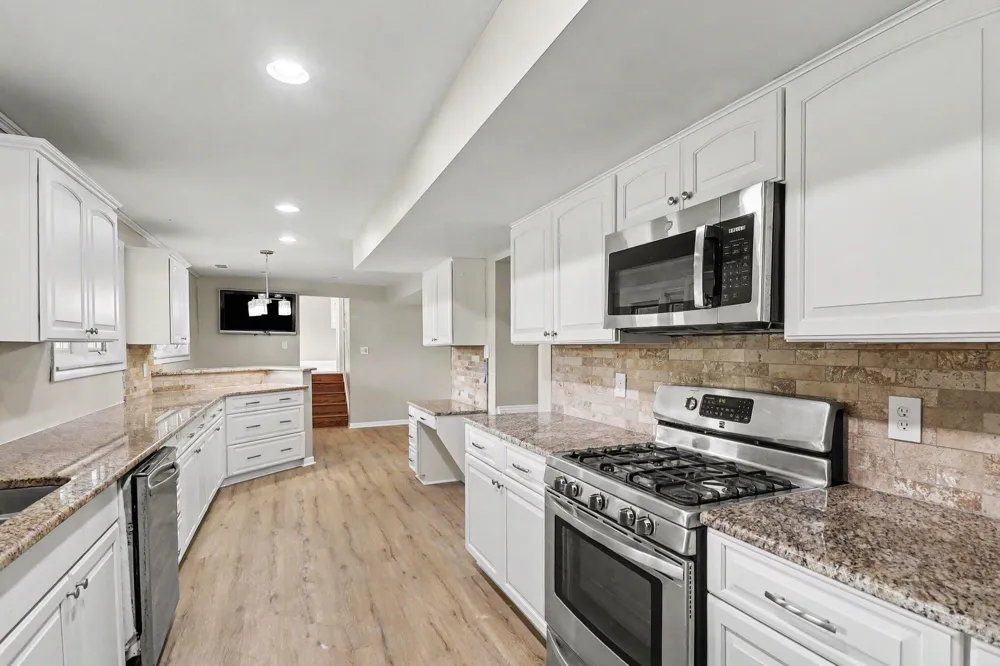 7436 Oak Bay Drive White Lake Charter Township, MI 48383