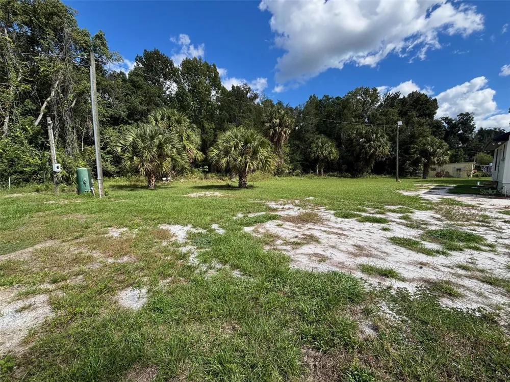 404 GROVE STREET Melrose, FL 32666