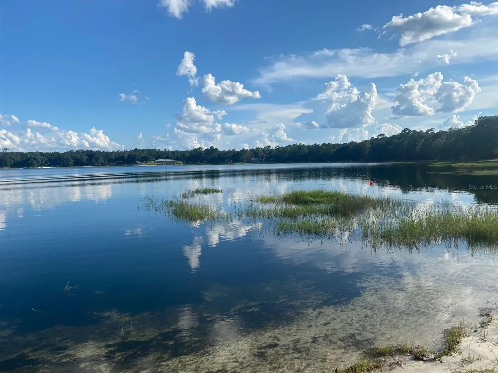 404 GROVE STREET Melrose, FL 32666