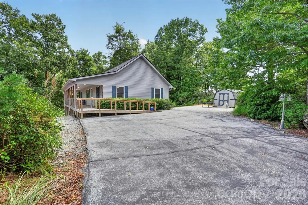 44 & 50 Autumn View Drive Hendersonville, NC 28792
