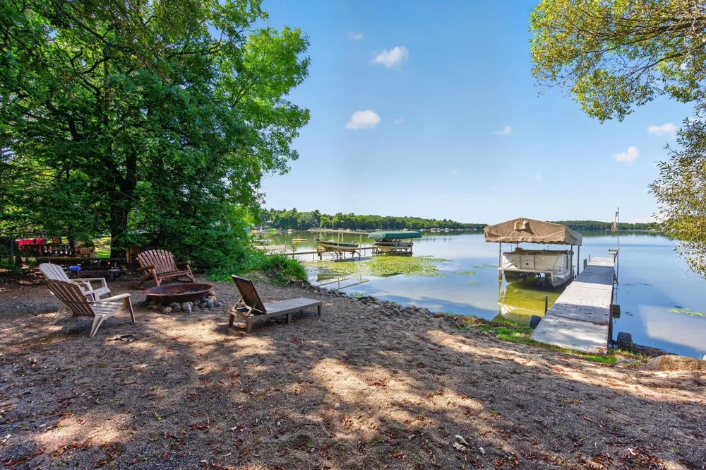 11901 42nd Street SE Clear Lake, MN 55319