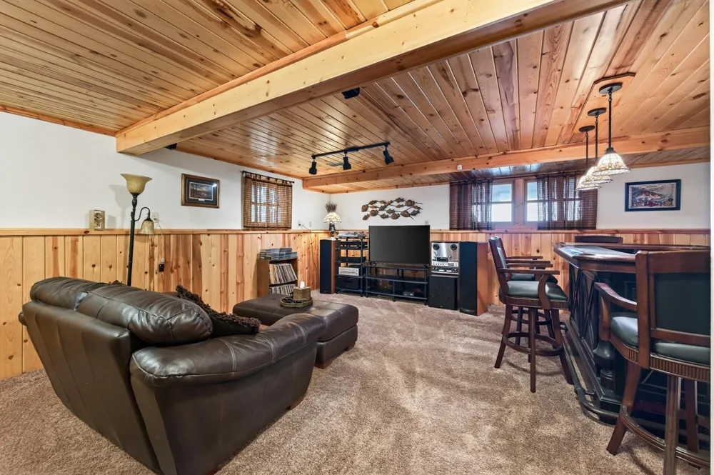 11901 42nd Street SE Clear Lake, MN 55319