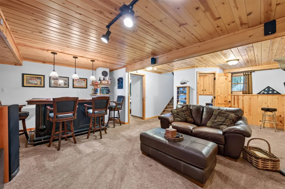 11901 42nd Street SE Clear Lake, MN 55319