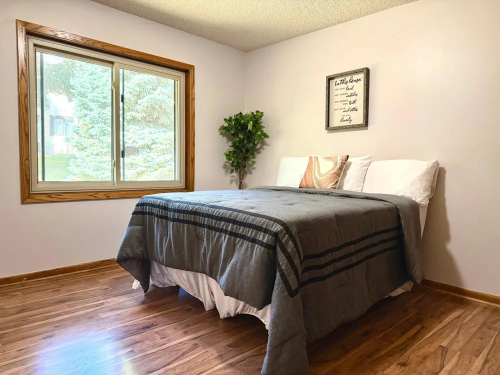 7 Crusader Avenue E #D West Saint Paul, MN 55118