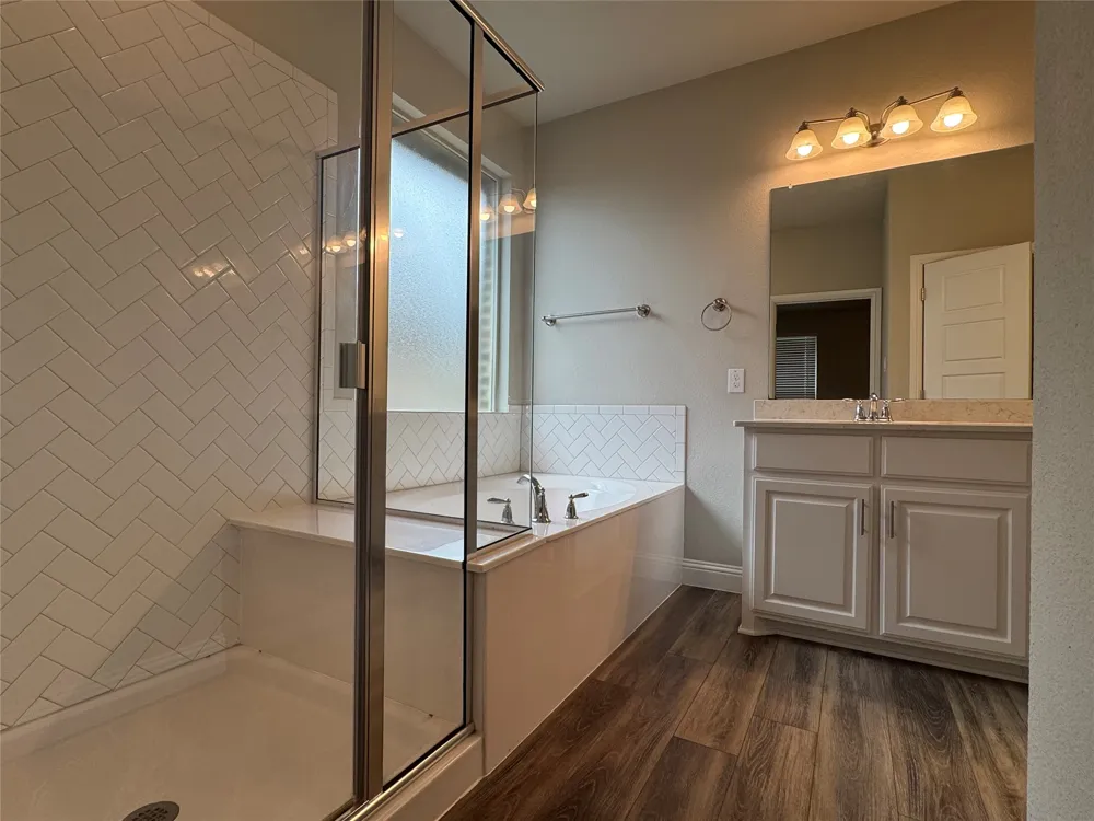 216 Missler Drive Aledo, TX 76008