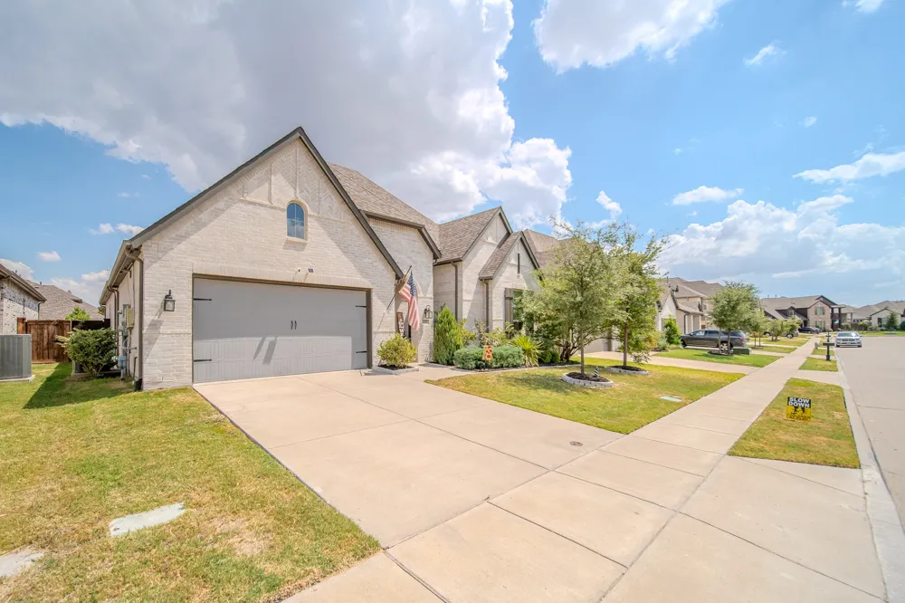 2112 Stilton Cove Forney, TX 75126