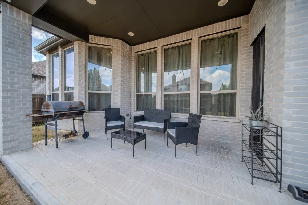 2112 Stilton Cove Forney, TX 75126