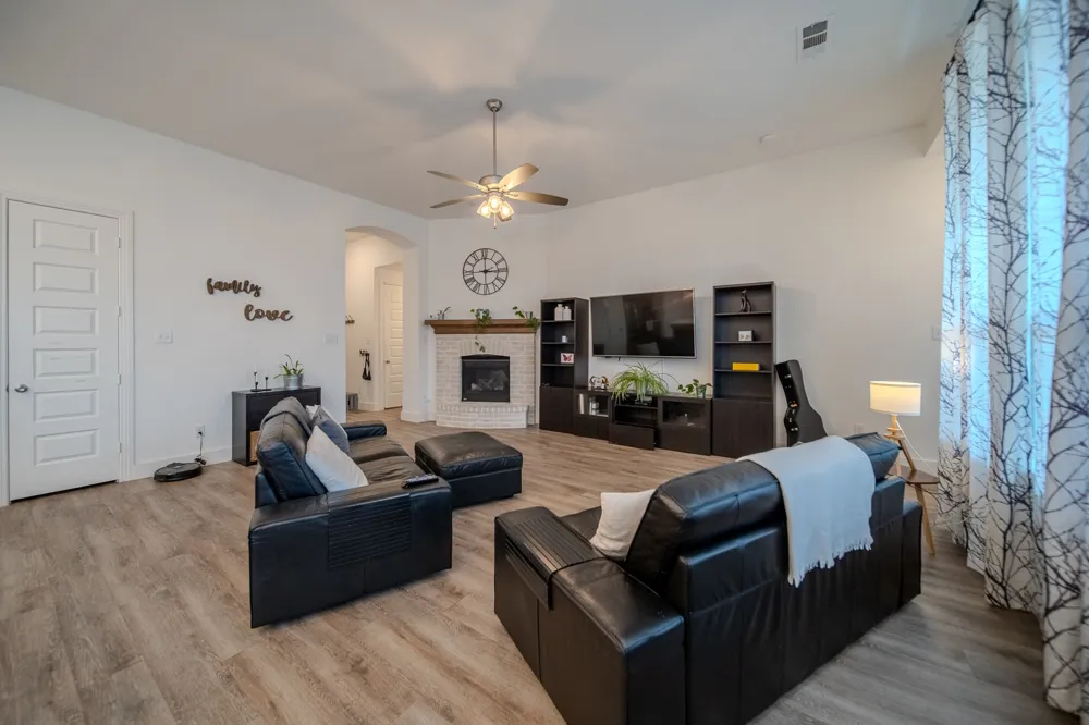 2112 Stilton Cove Forney, TX 75126